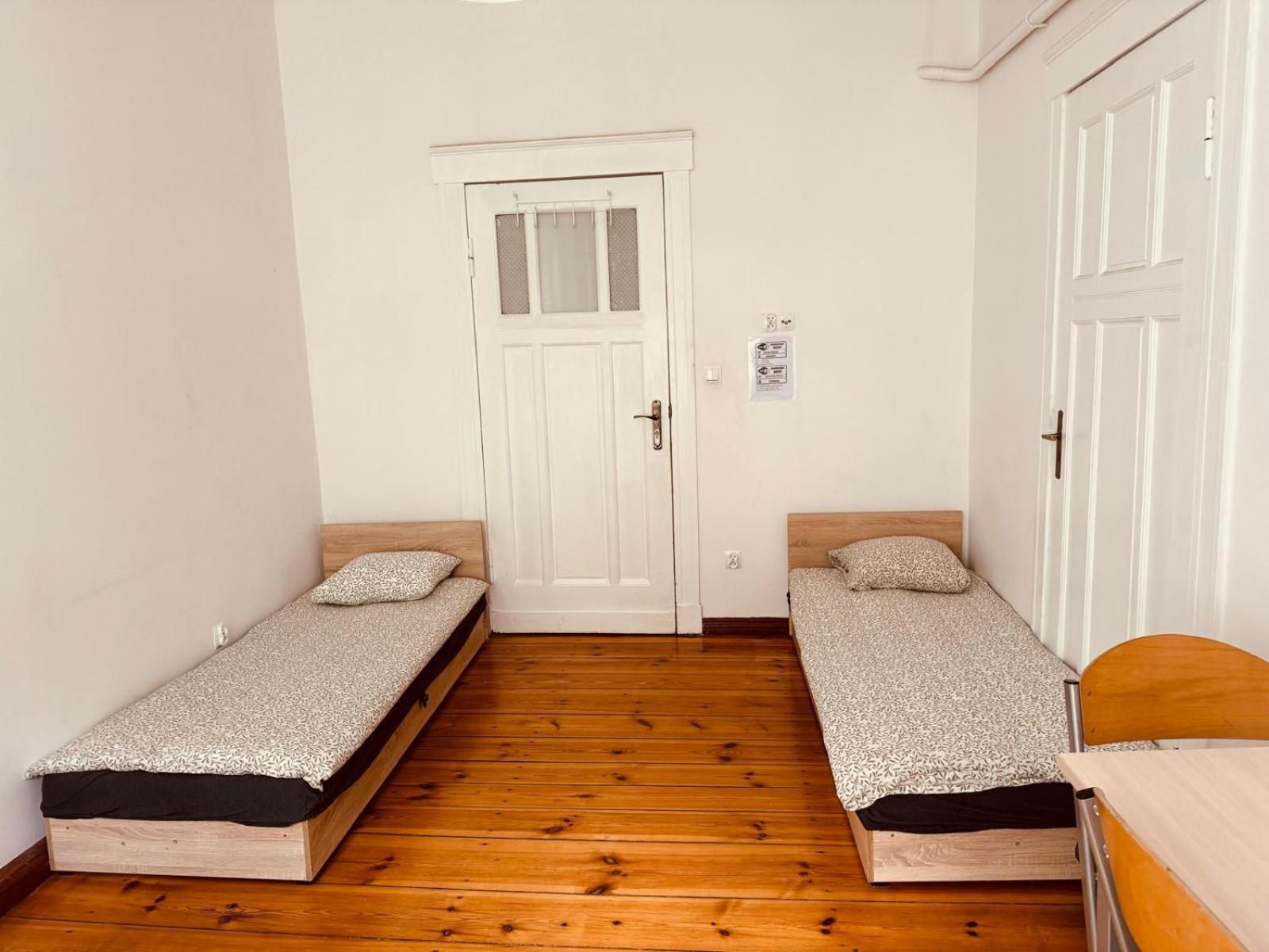 Albergue Lilia House Poznan Exterior foto