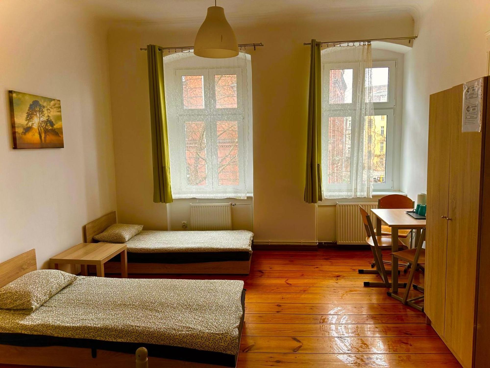 Albergue Lilia House Poznan Exterior foto