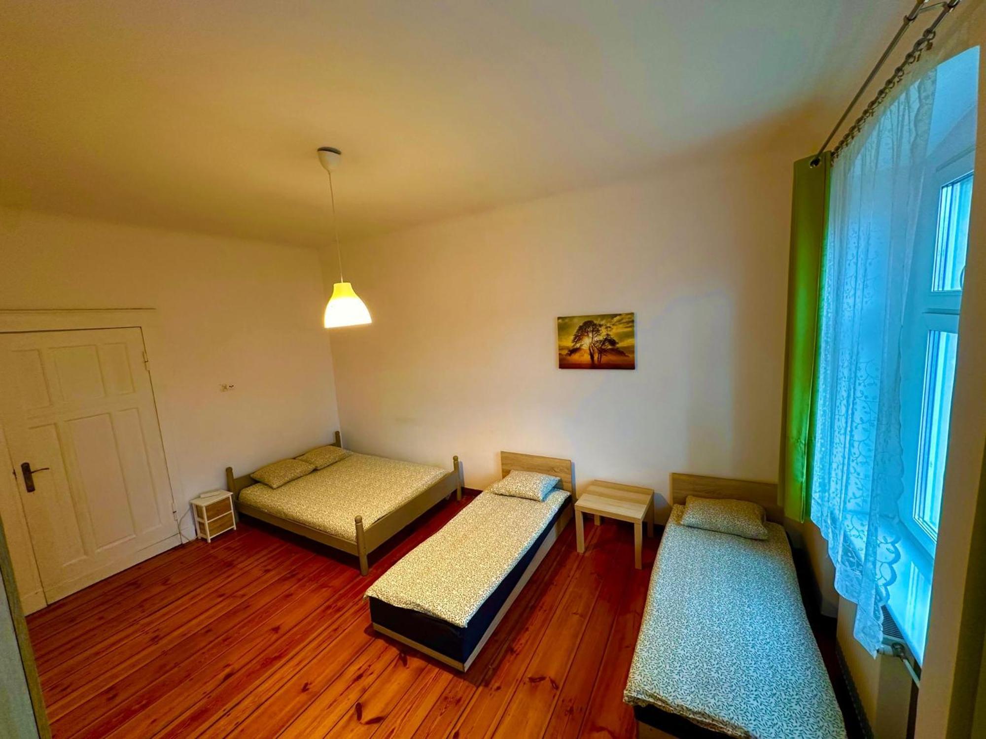 Albergue Lilia House Poznan Exterior foto