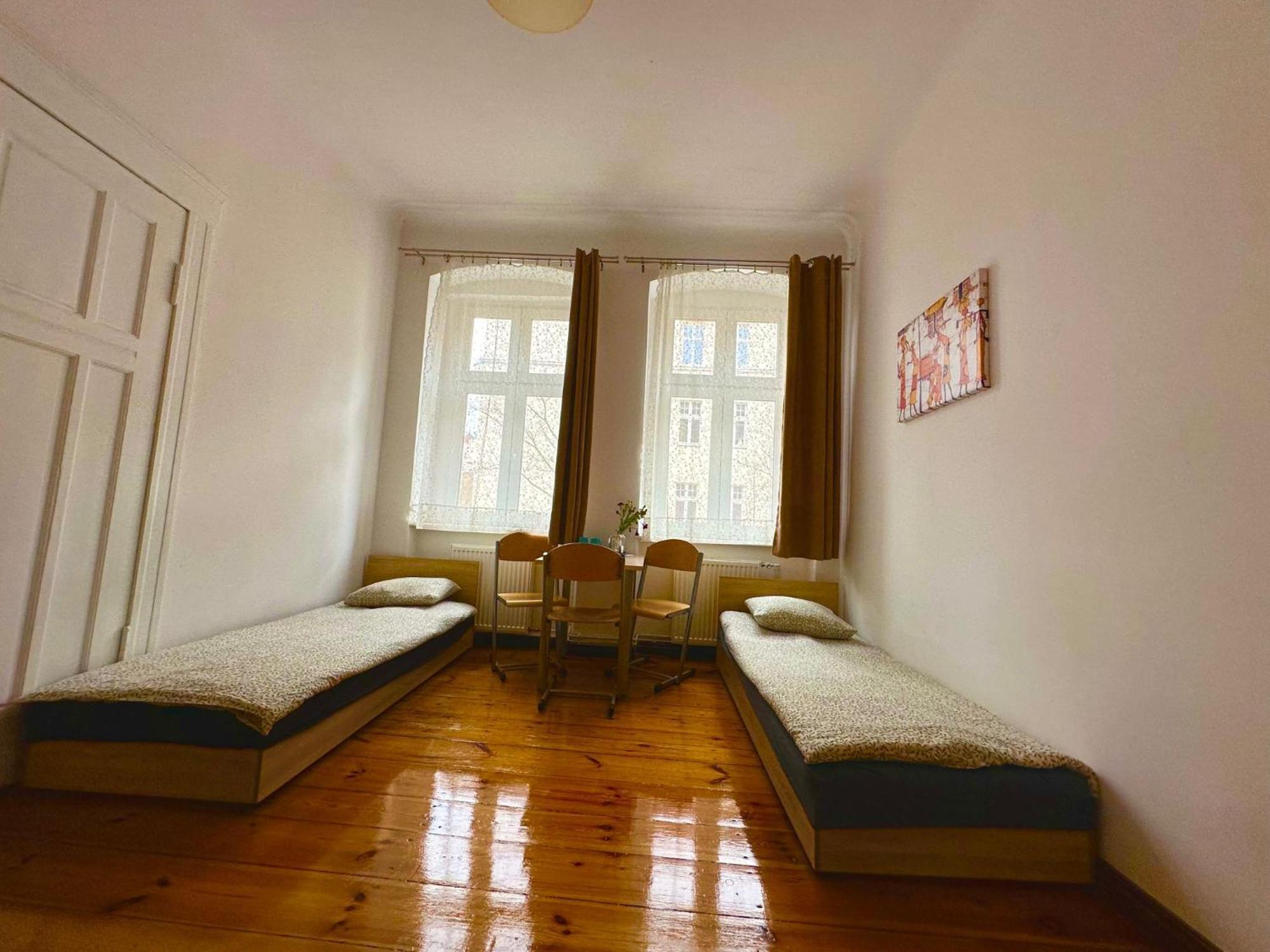 Albergue Lilia House Poznan Exterior foto