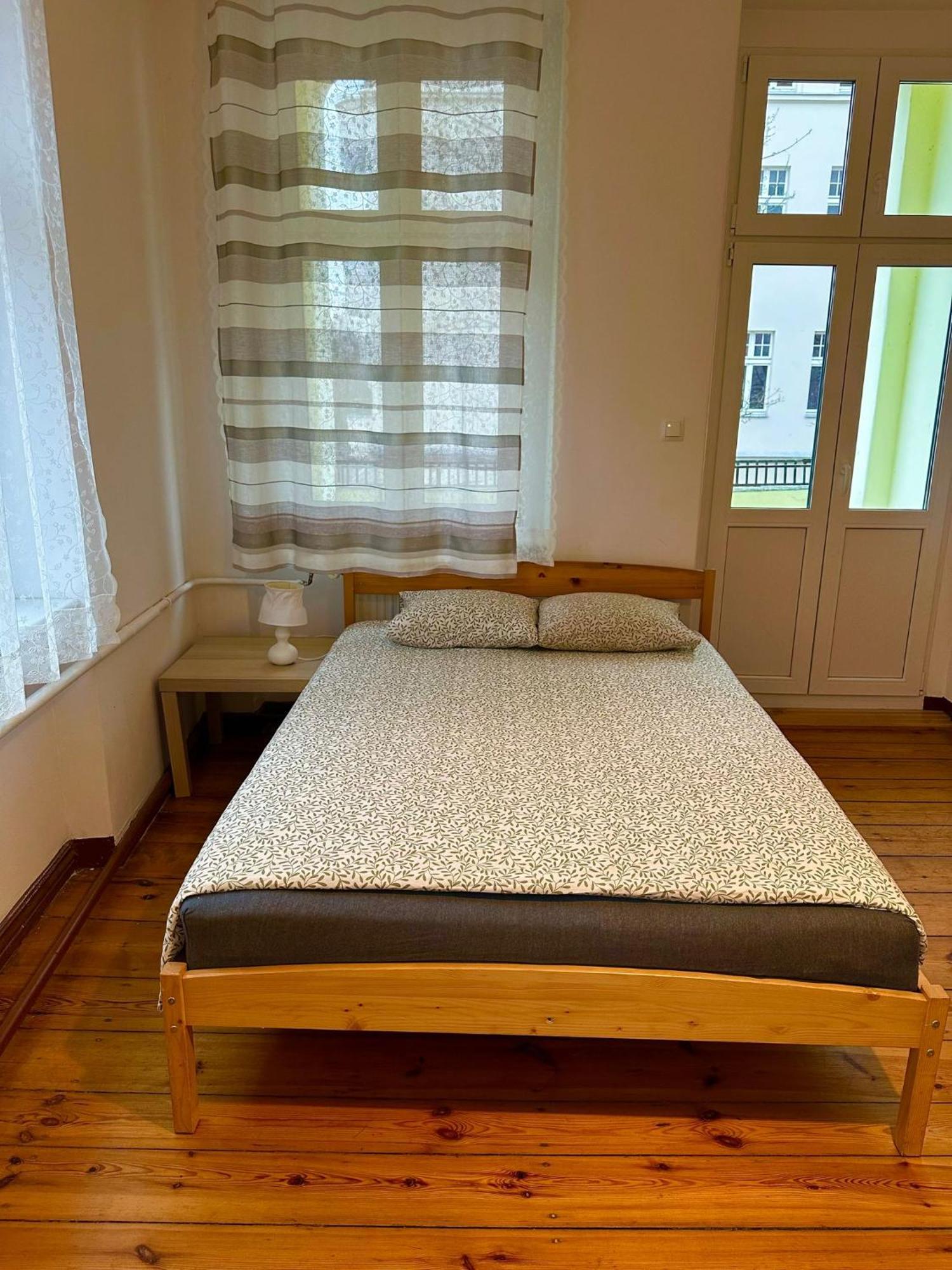 Albergue Lilia House Poznan Exterior foto